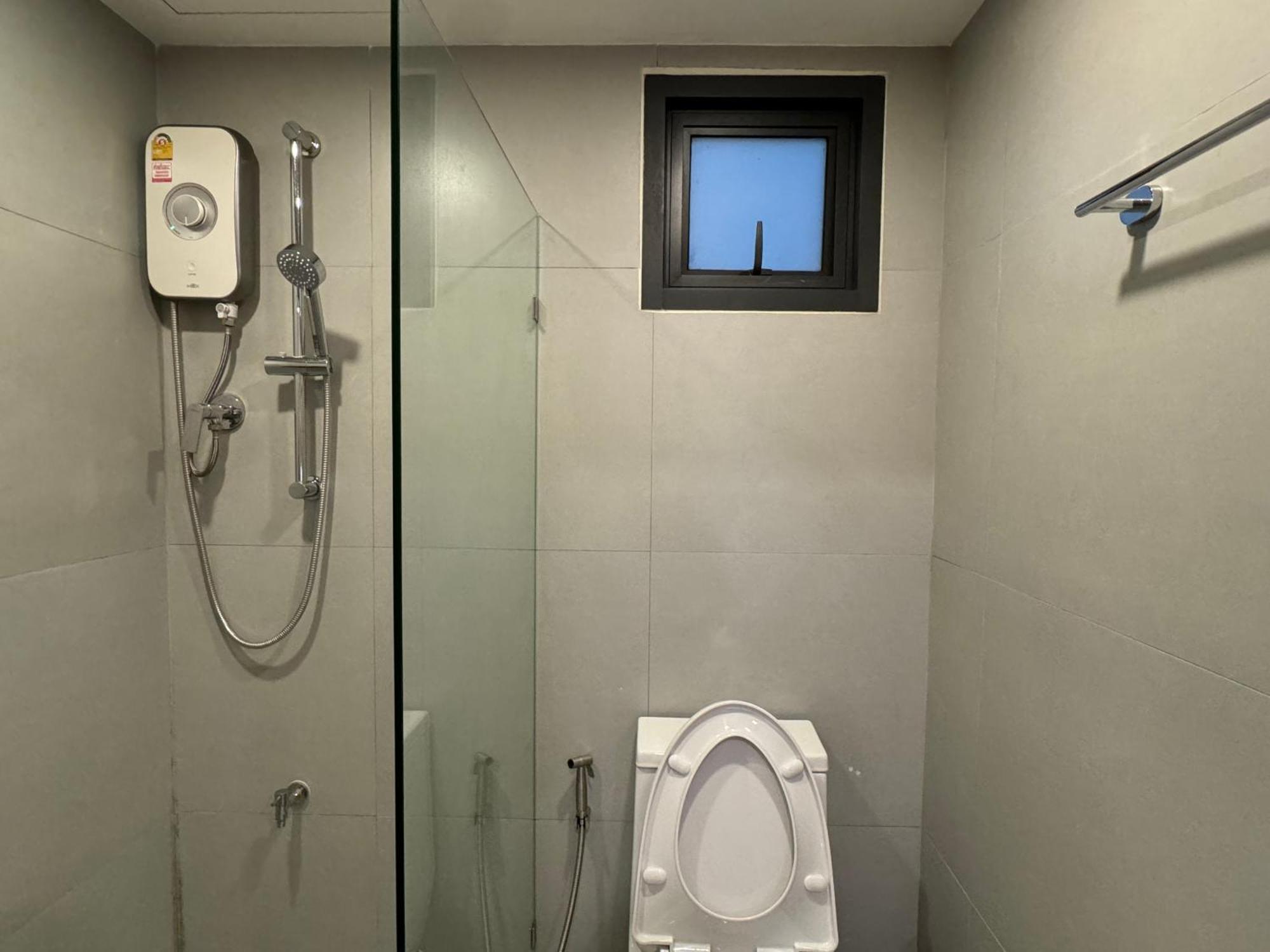 Parcel Hotel Банкок Екстериор снимка