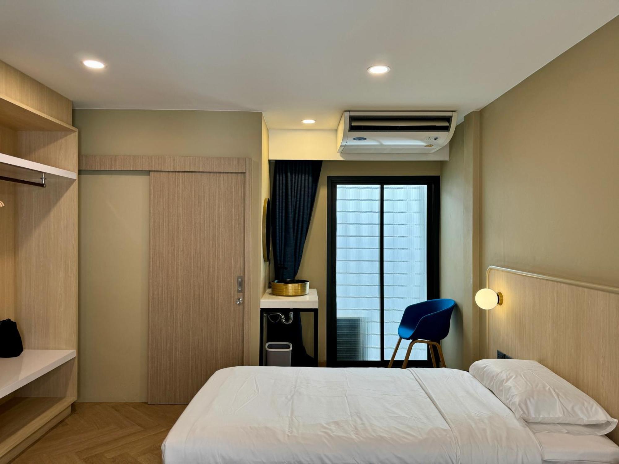 Parcel Hotel Банкок Екстериор снимка